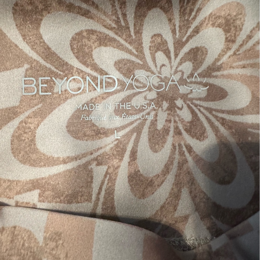 Beyond Yoga High Waisted Midi Leggings in Check Flower - Picture 3 of 7